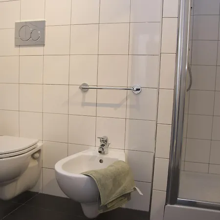 Cemener Bed & Breakfast 3*