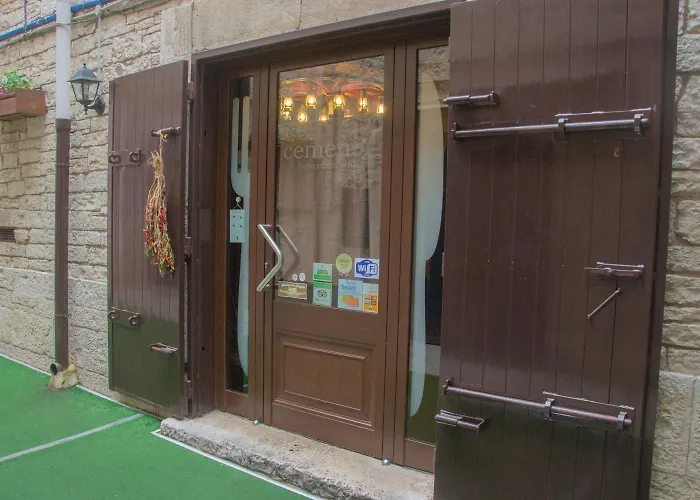 Alojamento de Acomodação e Pequeno-almoço Cemener